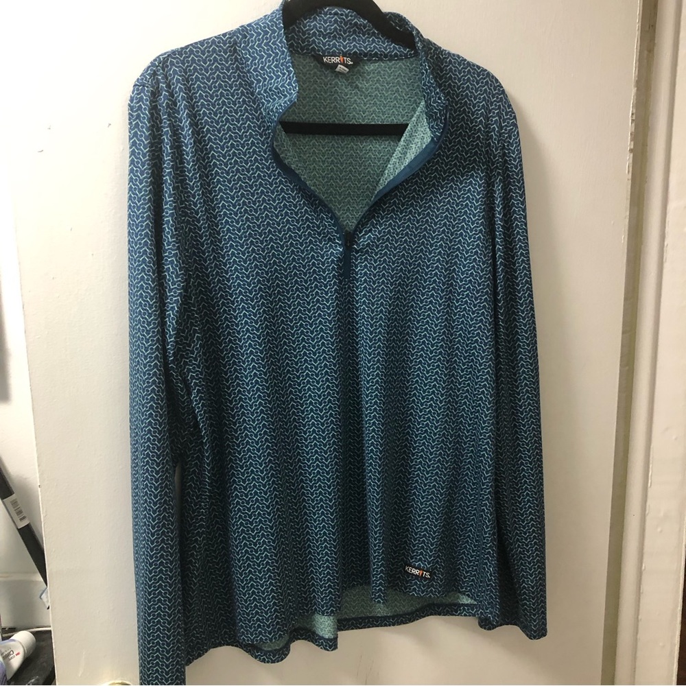 XL used summer shirt kerrits teal with bits design